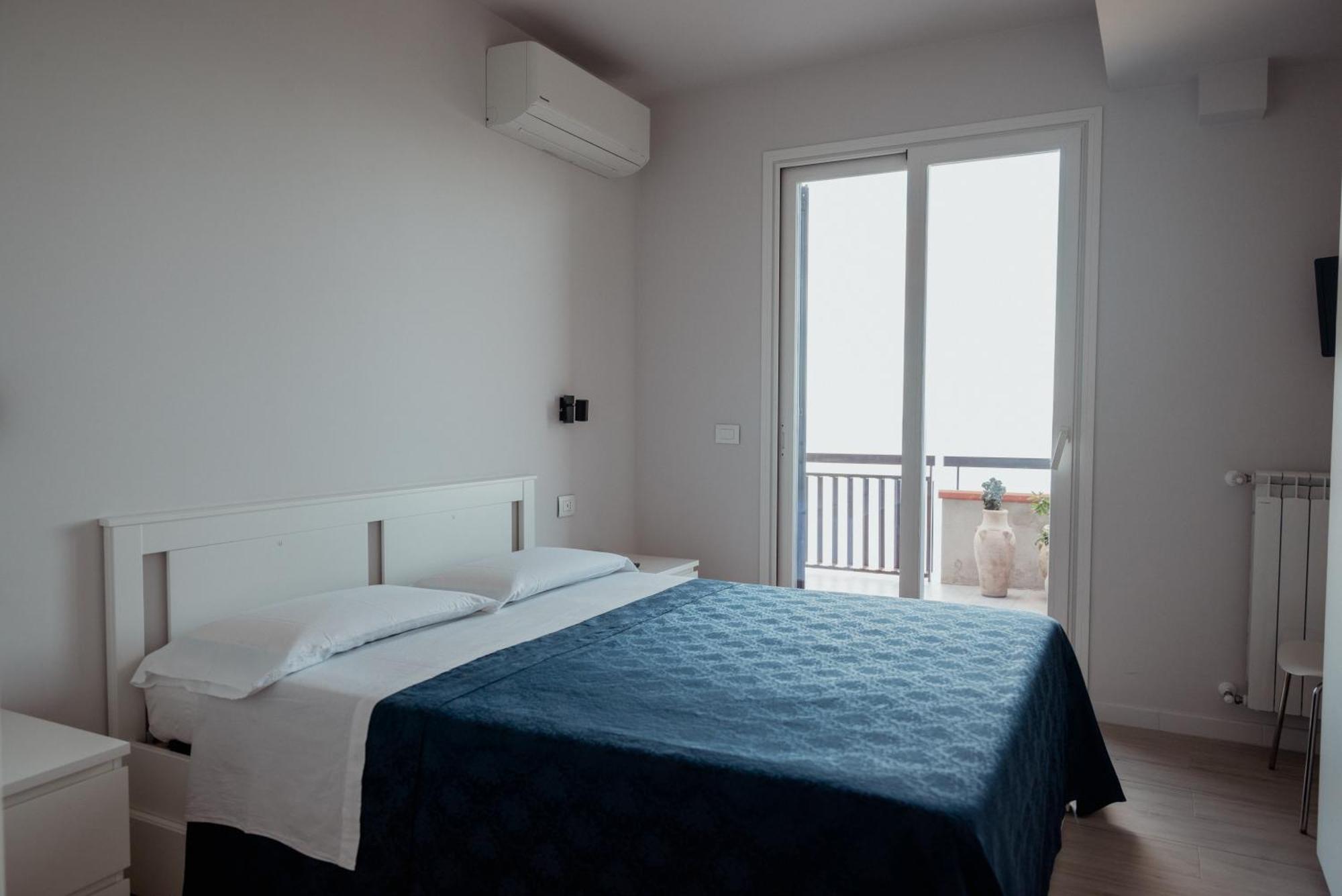 Apartament Blue Marine Taormina Zewnętrze zdjęcie